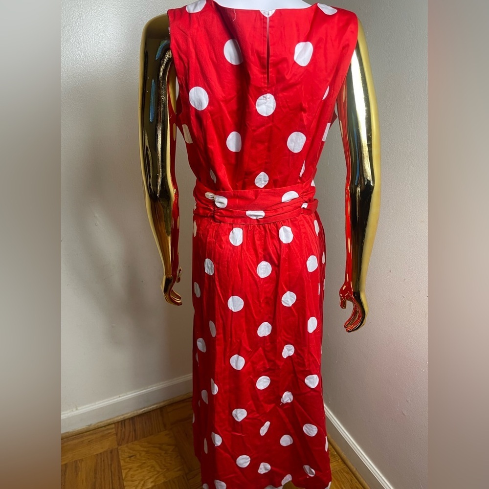 Red Polka Dot Sleeveless Bateau neck interview outfit midi holiday Dress - Picture 4 of 6